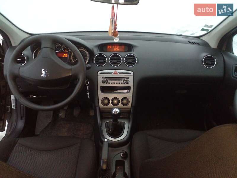 Універсал Peugeot 308 2009 в Рокитному