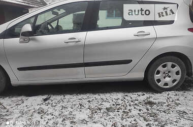 Универсал Peugeot 308 2011 в Тернополе