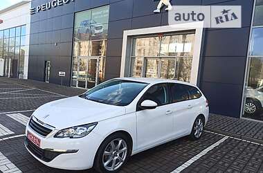 Універсал Peugeot 308 2015 в Рівному