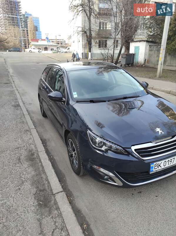 Універсал Peugeot 308 2015 в Києві