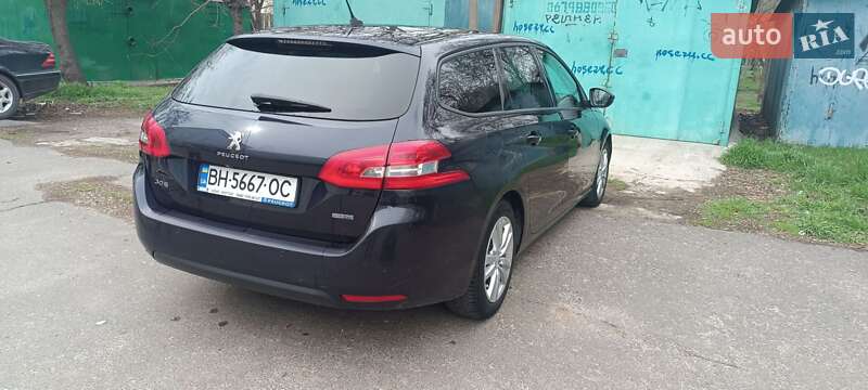 Універсал Peugeot 308 2015 в Одесі
