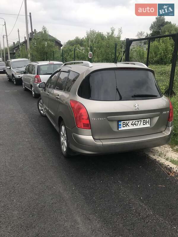 Універсал Peugeot 308 2012 в Рівному