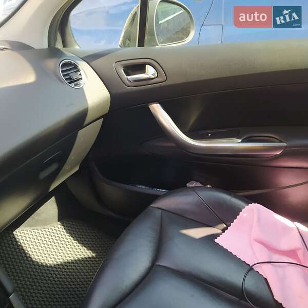 Универсал Peugeot 308 2011 в Ивано-Франковске фото 26 Универсал Peugeot 308 2011 в Ивано-Франковске