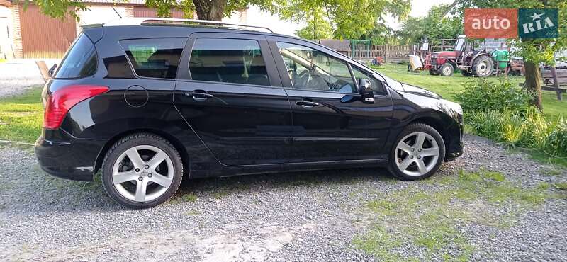 Универсал Peugeot 308 2009 в Маневичах