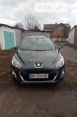 Универсал Peugeot 308 2013 в Баре