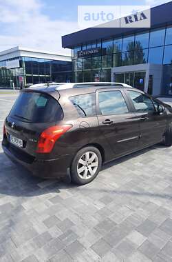 Універсал Peugeot 308 2012 в Дніпрі