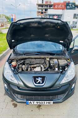 Универсал Peugeot 308 2011 в Киеве