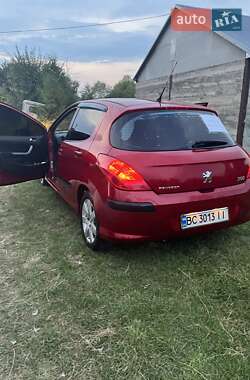 Хэтчбек Peugeot 308 2008 в 