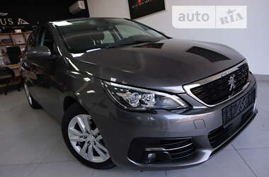 Хетчбек Peugeot 308 2020 в 