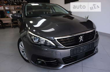 Хетчбек Peugeot 308 2020 в 