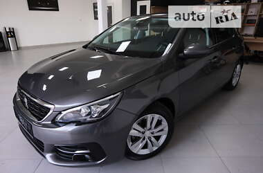 Хетчбек Peugeot 308 2020 в 