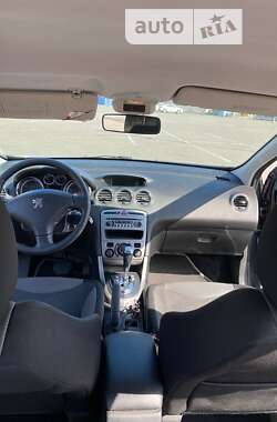 Хетчбек Peugeot 308 2010 в Дніпрі