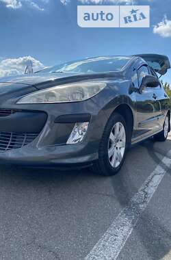 Хетчбек Peugeot 308 2010 в Дніпрі