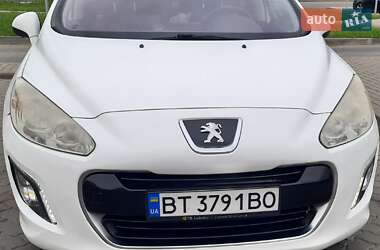 Универсал Peugeot 308 2012 в Львове