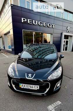 Хэтчбек Peugeot 308 2012 в Харькове