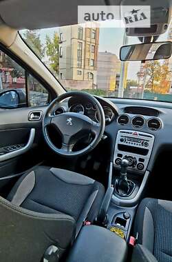 Хэтчбек Peugeot 308 2012 в Харькове