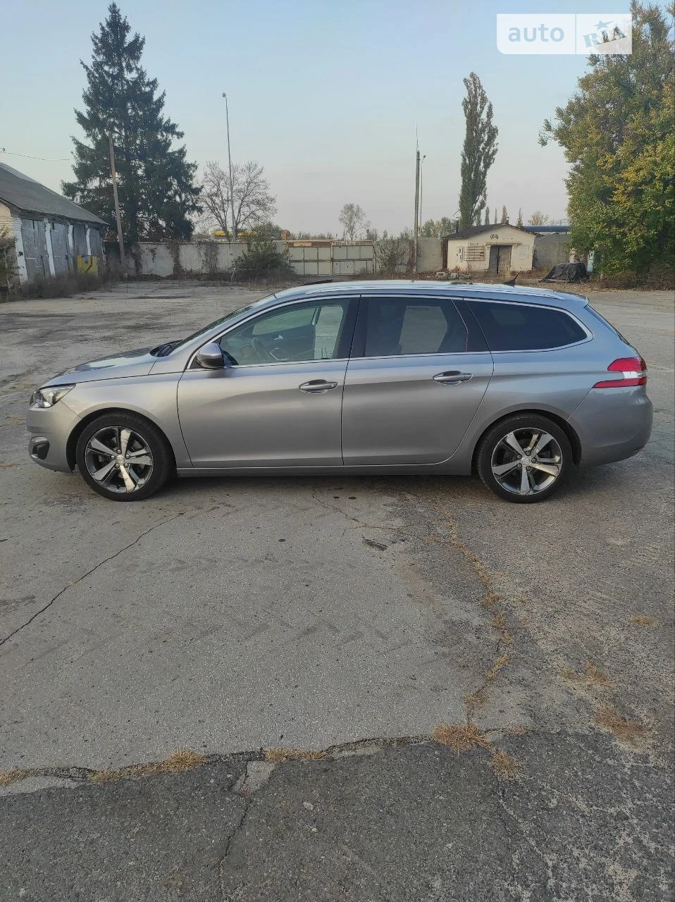 2015 Peugeot 308 - мініатюра 11