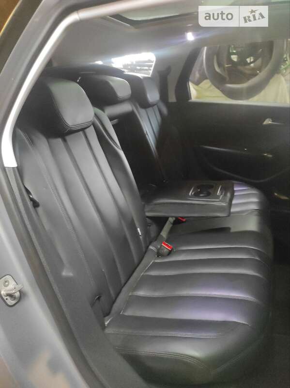 Універсал Peugeot 308 2015 в Решетилівці