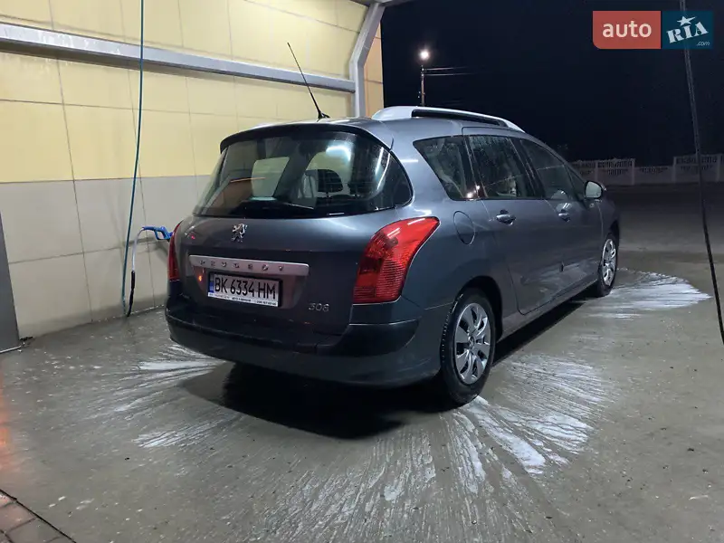 Peugeot 308