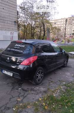 Хетчбек Peugeot 308 2011 в Києві