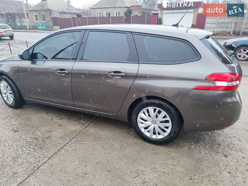 Универсал Peugeot 308 2014 в Желтых Водах фото 12 Универсал Peugeot 308 2014 в Желтых Водах