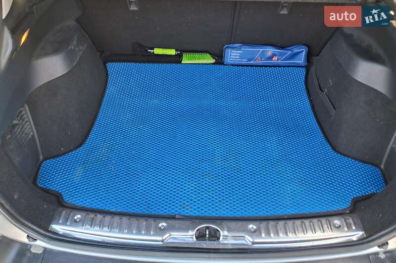 Універсал Peugeot 308 2011 в Києві