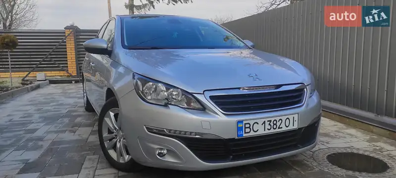 Peugeot 308 2016