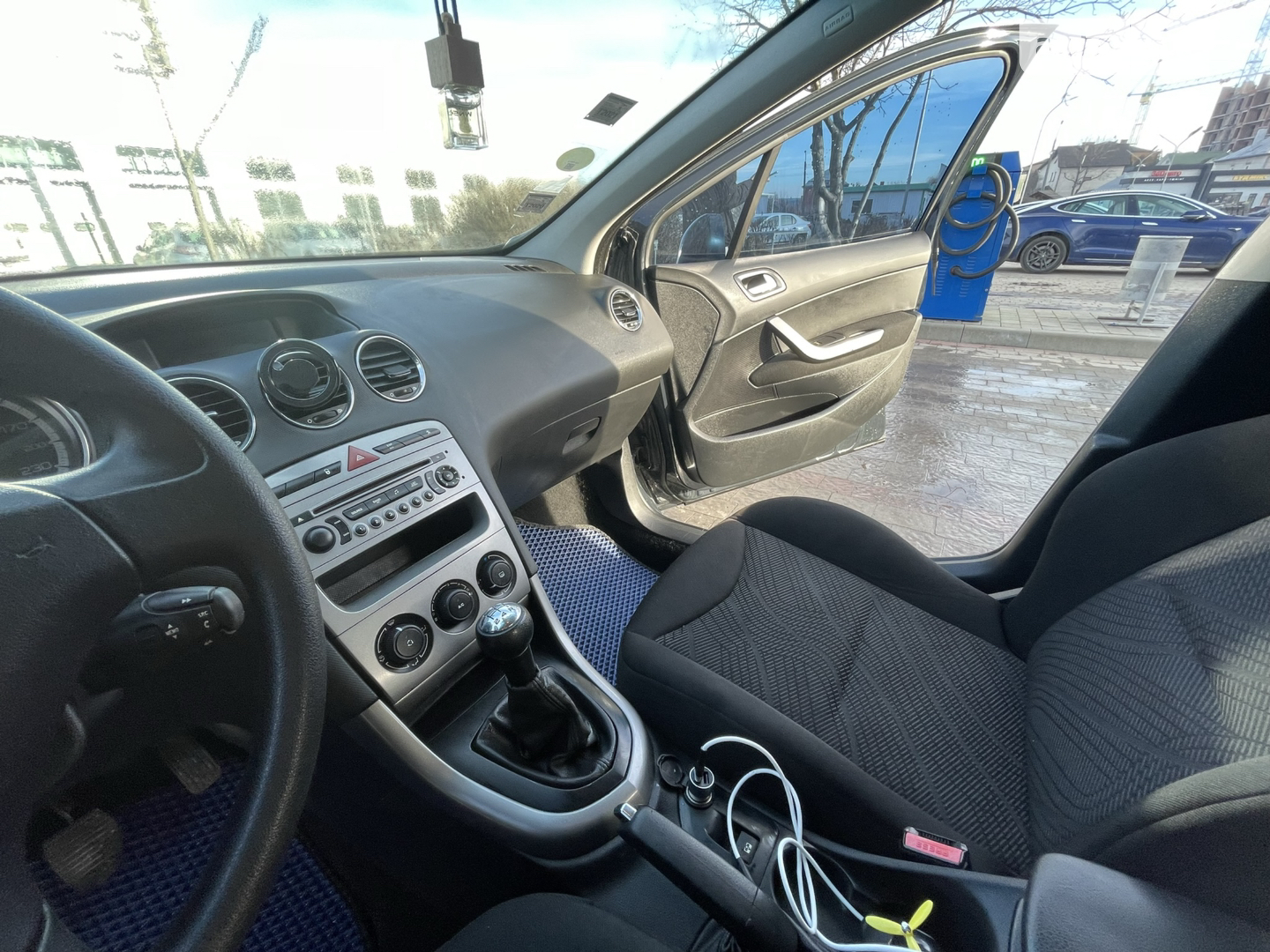 2013 Peugeot 308 - мініатюра 6