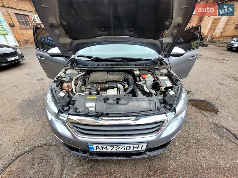 Універсал Peugeot 308 2015 в Житомирі