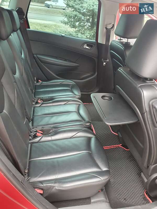 Універсал Peugeot 308 2010 в Дніпрі