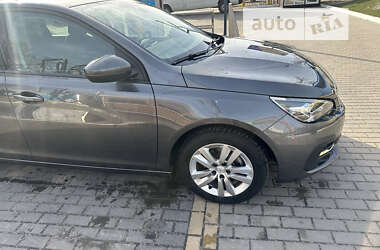 Универсал Peugeot 308 2019 в Киеве