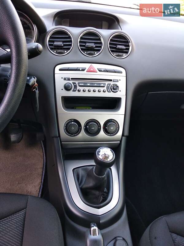 Універсал Peugeot 308 2010 в Дубні