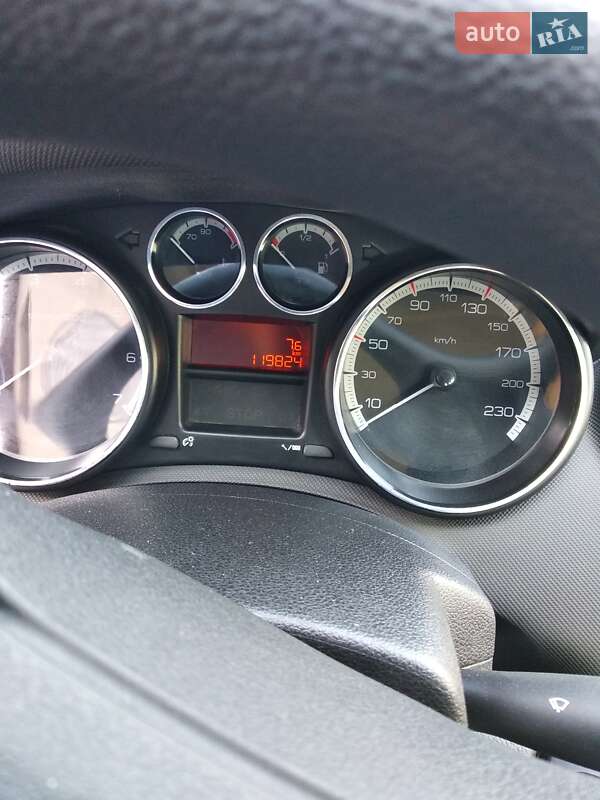 Універсал Peugeot 308 2010 в Дубні