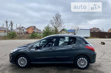 Хэтчбек Peugeot 308 2008 в Казатине