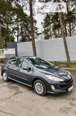 Хэтчбек Peugeot 308 2008 в Казатине