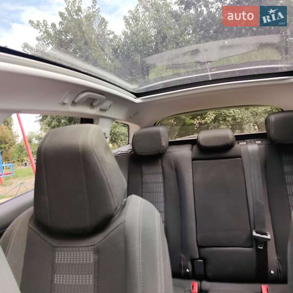 Универсал Peugeot 308 2015 в Киеве