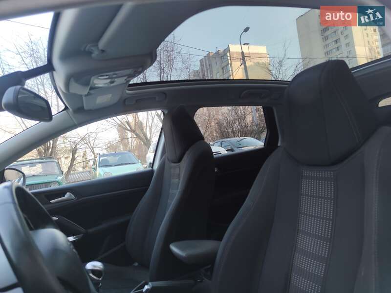 Универсал Peugeot 308 2015 в Киеве