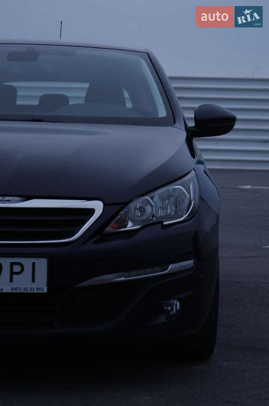 Універсал Peugeot 308 2016 в Львові