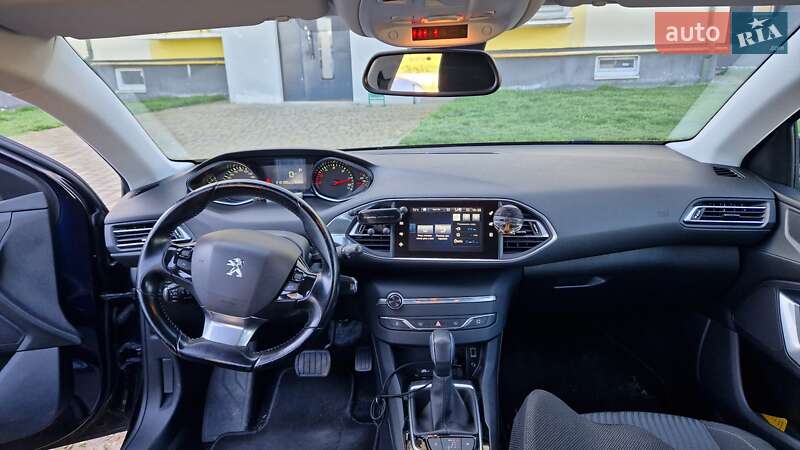 Універсал Peugeot 308 2016 в Львові