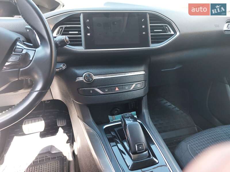 Універсал Peugeot 308 2020 в Кропивницькому