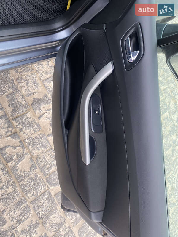 Хэтчбек Peugeot 308 2010 в Львове фото 8 Хэтчбек Peugeot 308 2010 в Львове