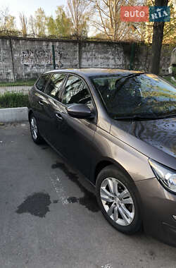 Универсал Peugeot 308 2015 в Киеве