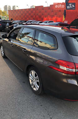 Универсал Peugeot 308 2015 в 