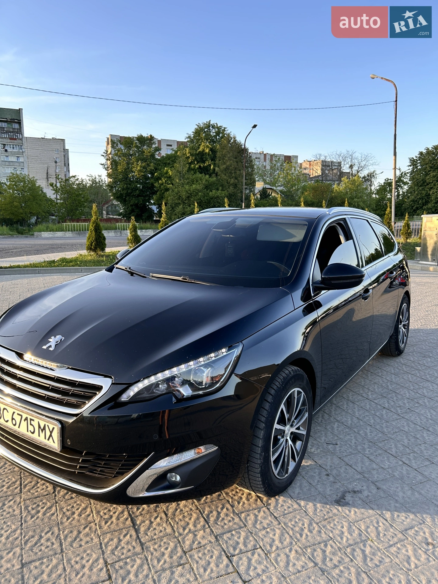 2017 Peugeot 308 - фото 1