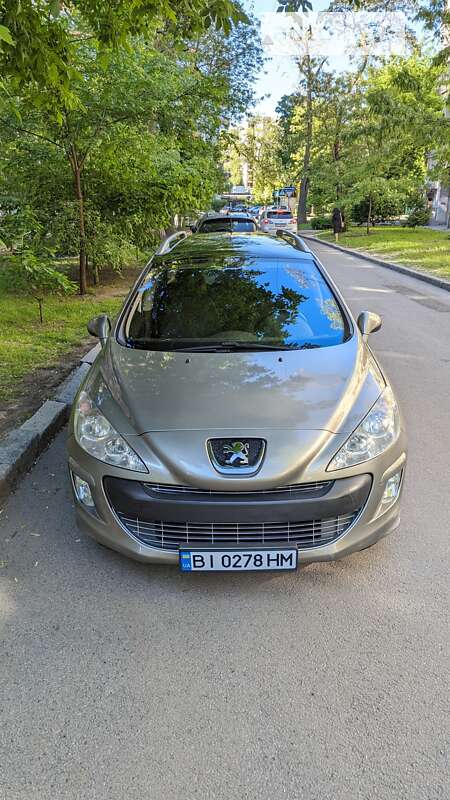 Универсал Peugeot 308 2010 в Харькове
