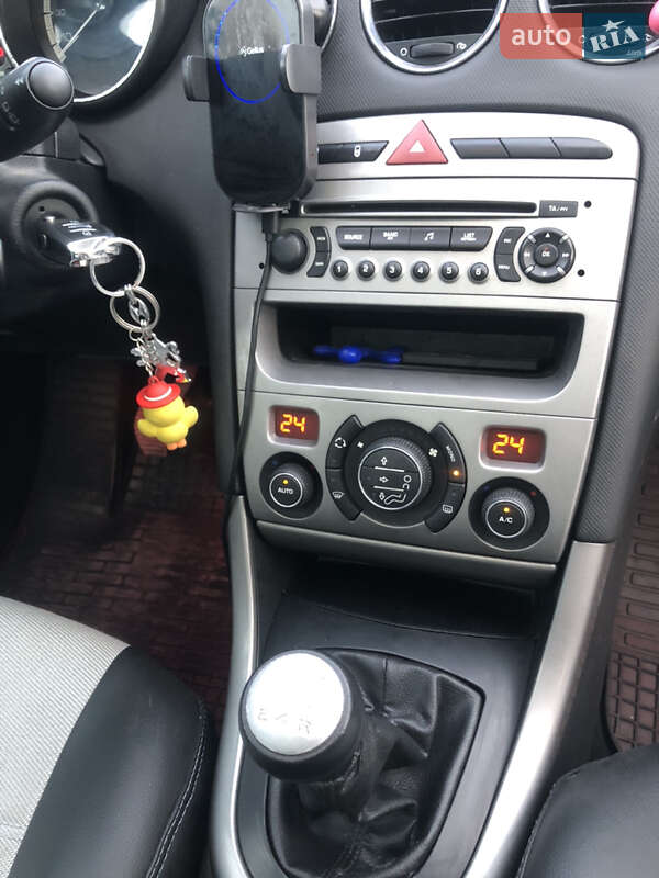 Универсал Peugeot 308 2012 в Теребовле