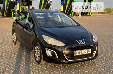 Хетчбек Peugeot 308 2011 в Миколаєві