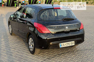 Хетчбек Peugeot 308 2011 в Миколаєві