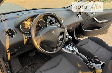 Хэтчбек Peugeot 308 2011 в Николаеве