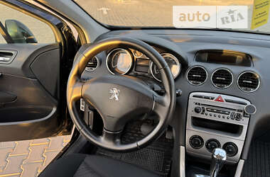 Хетчбек Peugeot 308 2011 в Миколаєві